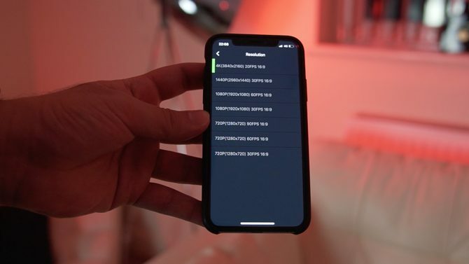 Yi Discovery: Nejlepší rozpočtová akční kamera pro začátečníky yi objev smartphonu 670x377