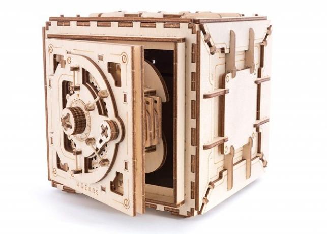 Ugears 3D Safe