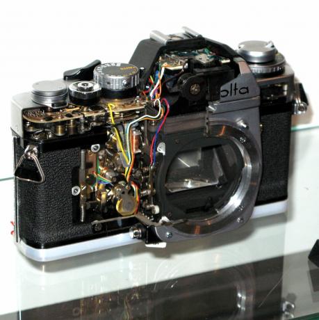 Cut-away_Minotla_SLR_IMG_0377
