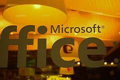 10 důvodů, proč koupit Windows Phone 7 [Názor] officelogo