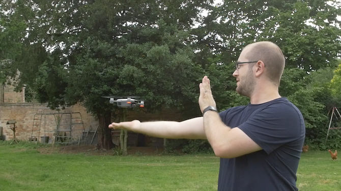 DJI Spark: Malý dron, který mohl (Recenze a prozradení!) Gesto