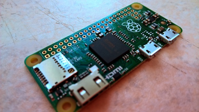 Nejlepší soupravy Raspberry Pi pro váš první projekt top s malinovou raspizero