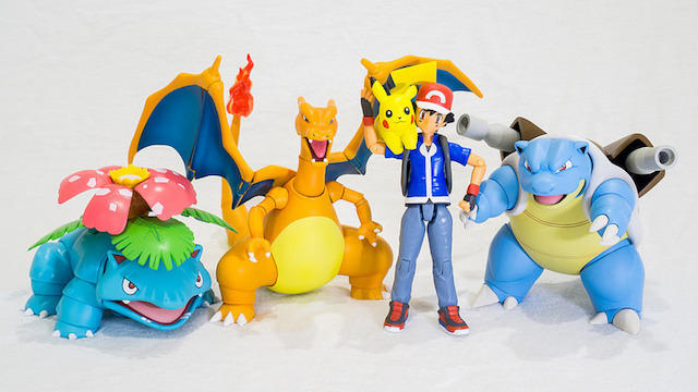 Pokemon Collectible Figures Venusaur Charizard Pikachu Ash Blastoise