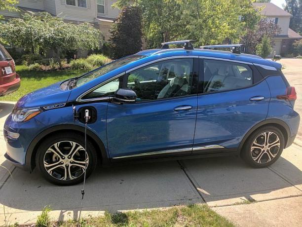 Chevy Bolt EV Hands-On: Elektrická auta zjevně neusají Anymore Bolt EV8