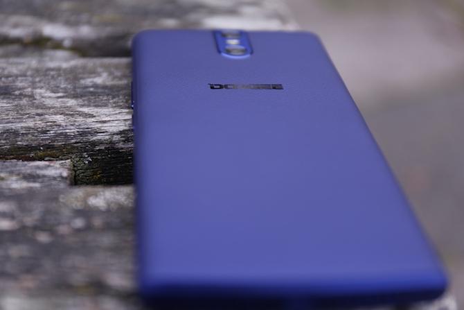 Doogee BL7000 Recenze: Největší baterie vůbec, ale stále nevydrží dva dny Q7A6276