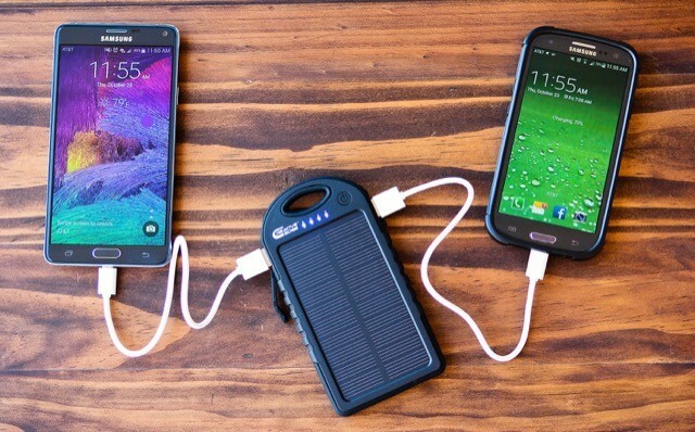 Solární nabíječka Creative Edge Solar Charger