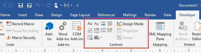 Ovládací část na kartě Vývojář v aplikaci Microsoft Word