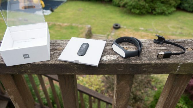 Mi Band 3: Nekupujte Fitbit, dokud jste si to nevšimli Tato kapela 3 obsahuje 670x377