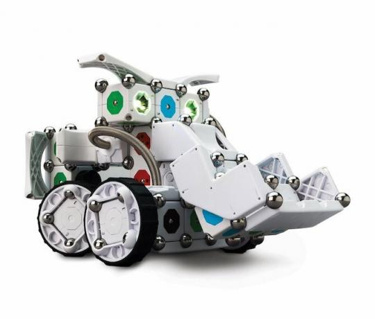 10 domácích robotů, které musíte vidět, abyste uvěřili MOSS Exofabulatronixx 5200