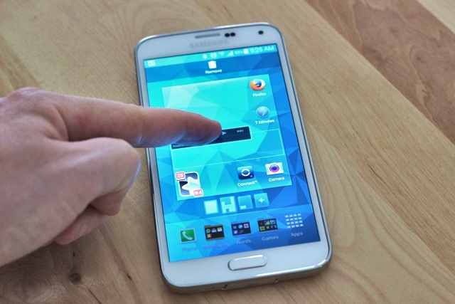 samsung galaxy s5 recenze 7